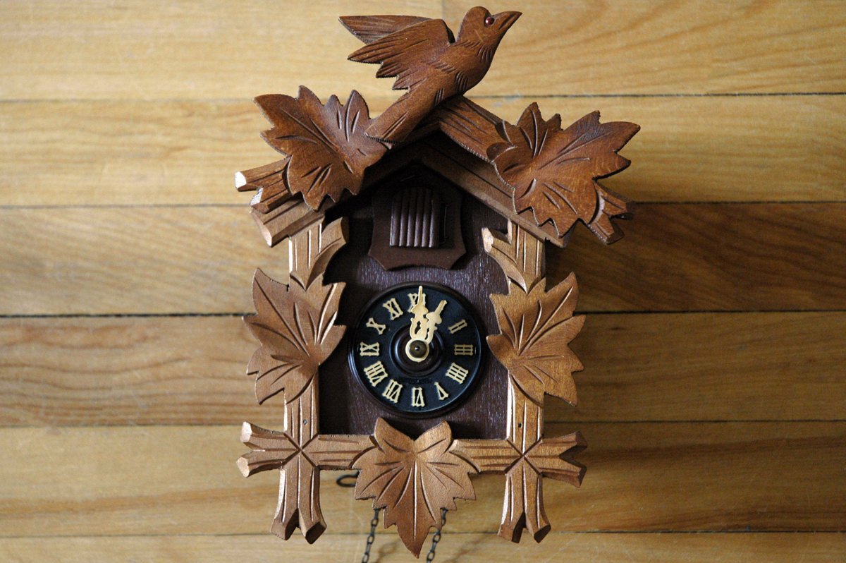 Easter Cuckoo Clock